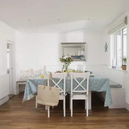 Tresevens Holiday home