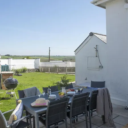 Holiday home Tresevens *